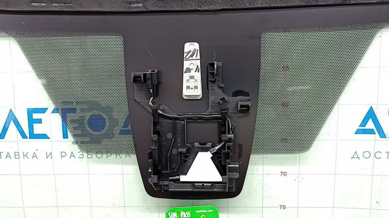 Toyota Rav4 22-25 windshield without heating, AWD, USA built, with camera, with heated camera, chips, sand, air along the edge