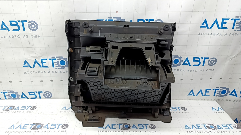 VW Tiguan 18-24 black glove compartment with CD changer, 2 parts, with handle