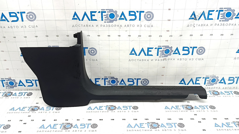 Front right door sill trim for Ford Explorer 20-24, black, scratches, broken fasteners