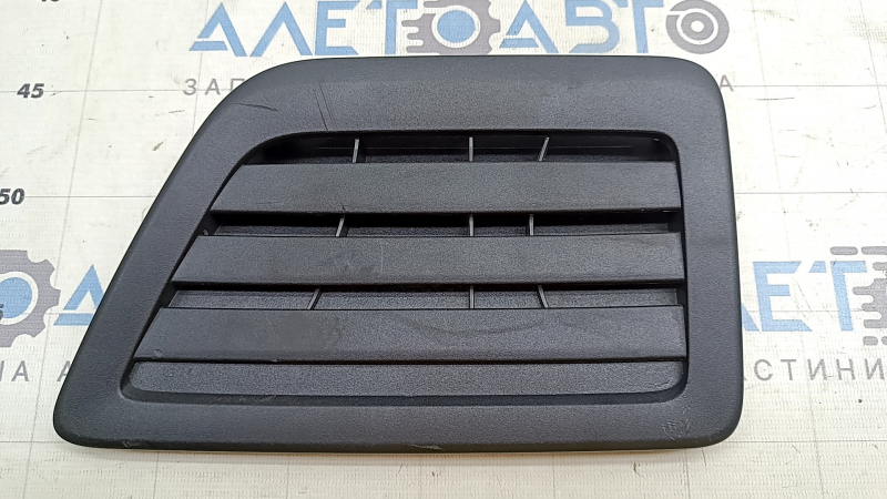Left 2nd row seat heating air duct deflector Polestar 2 21-25 scratches