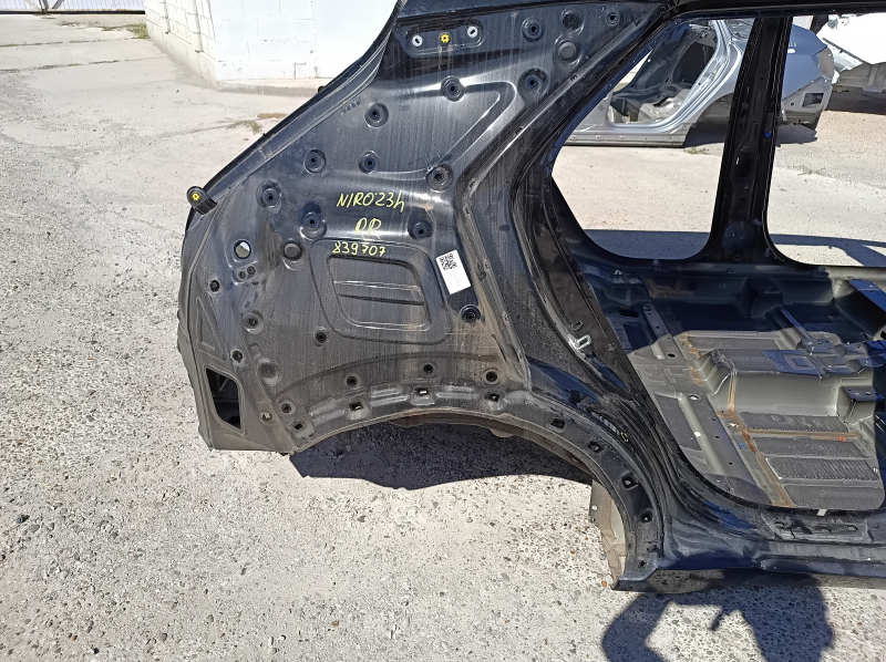 Kia Niro 23-24 rear right quarter wing on the body, black, bumper