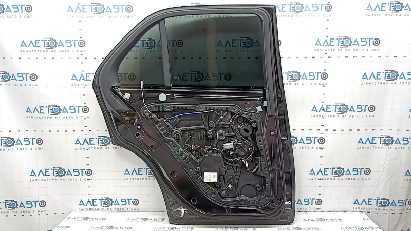 Complete rear left door for Mercedes W167 GLE 350 450 20-24 tinted, keyless, black 040, dented, bumps