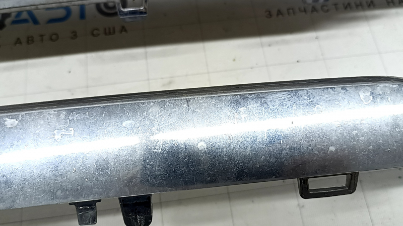 Mercedes W167 GLE 350 450 20-23 chrome front bumper lip trim, broken mount, debris and sand stuck in