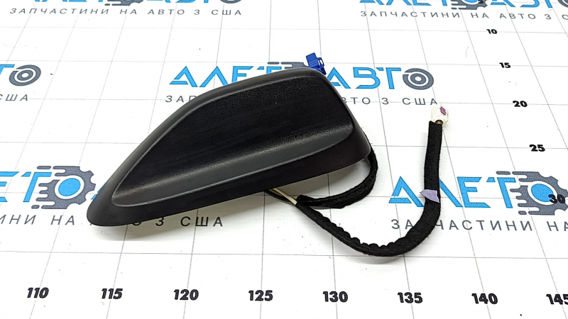 Jeep Grand Cherokee WK2 11-22 fin antenna structure, scratches