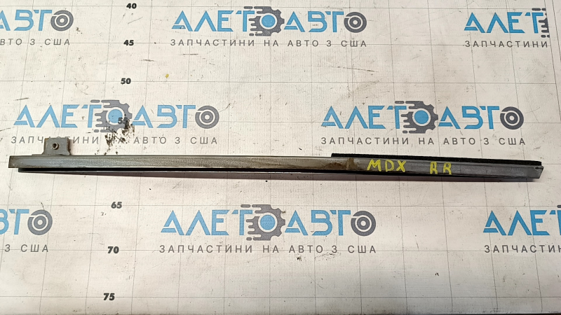 Rear right door glass guide for Acura MDX 07-13