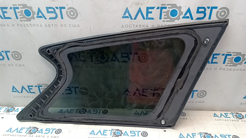Rear left window with blind glass, Infiniti JX35 QX60 13-20, scratches on chrome