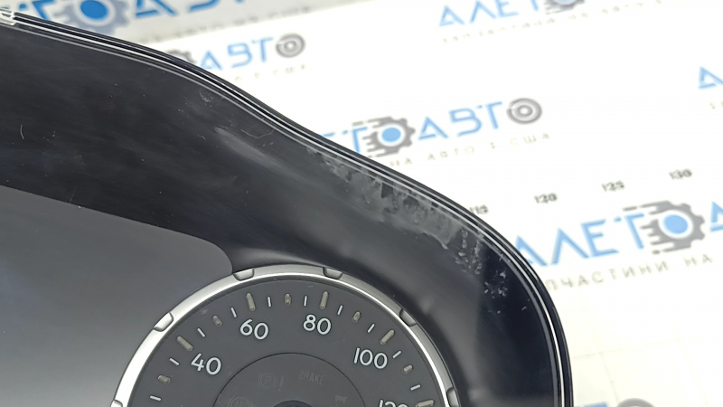 Instrument cluster Jeep Renegade 15-17 pre-restoration large display, 128k, scratches, glass defect, scuffed