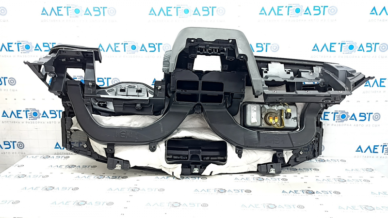 Jeep Renegade 15-17 black Trailhawk dashboard without airbag, scratches