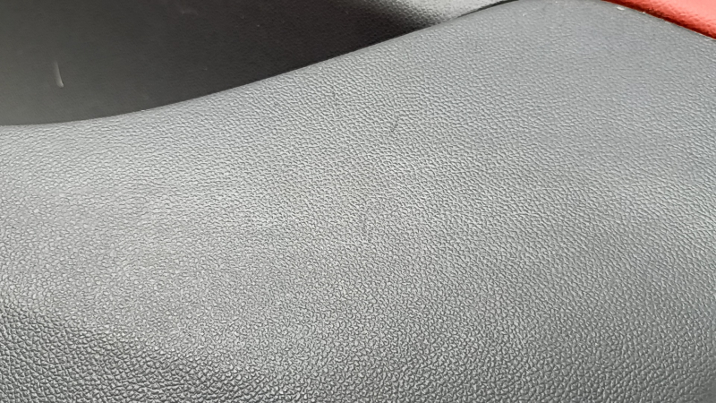 Alfa Romeo Stelvio 18-25 front right door panel, black with red leather, with wood insert, with handle, scratches
