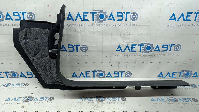 Audi Q5 80A 18-24 black, scratched, front left inner door sill trim