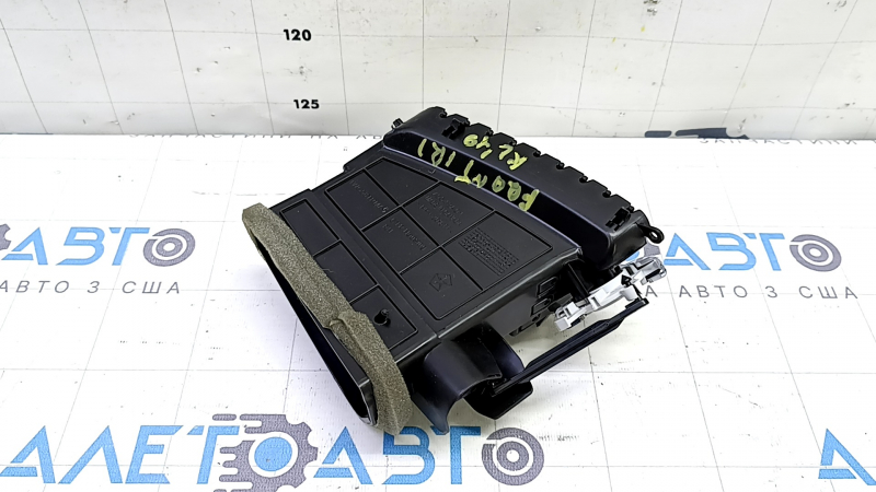 Right center dashboard air vent for Jeep Cherokee KL 15-23
