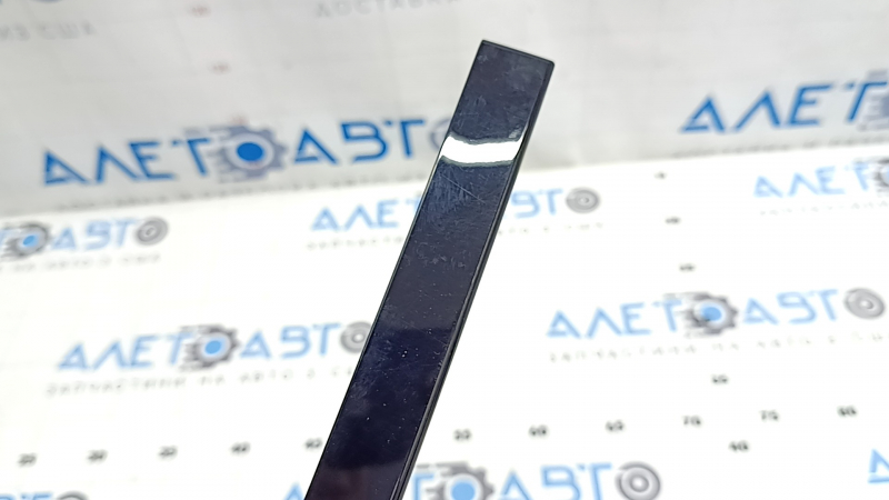 Alfa Romeo Stelvio 18-25 rear right side door trim, scratches