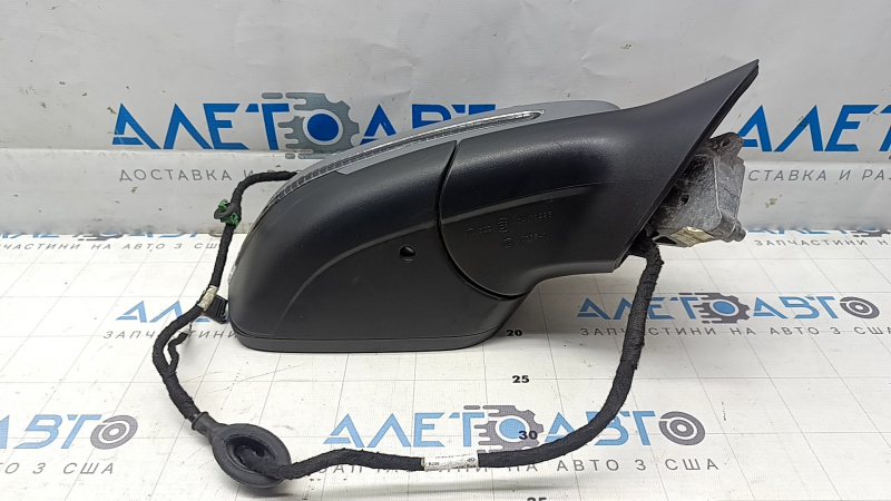 Right side mirror assembly for Volkswagen ID.4 21-22, 12+2 pins, turn signal, backlight, heated, BSM, gray LA7C, scratches
