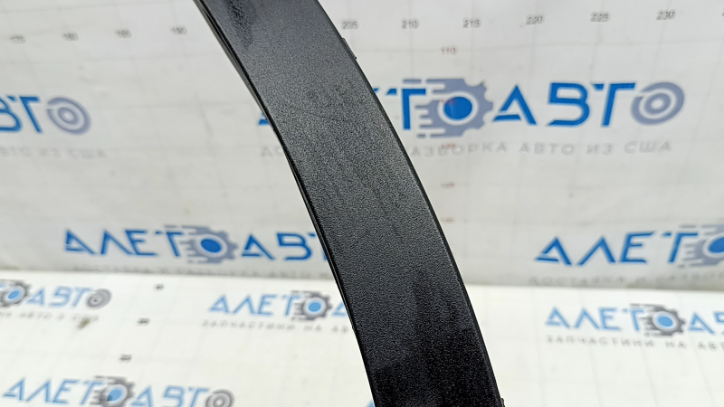 BMW X5 F15 14-18 Pure Experience front left fender arch trim, structure, scratches, broken mount