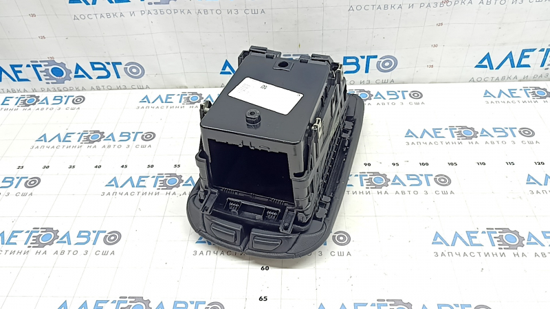 BMW X5 F15 14-18 armrest, black Dakota leather, scratches