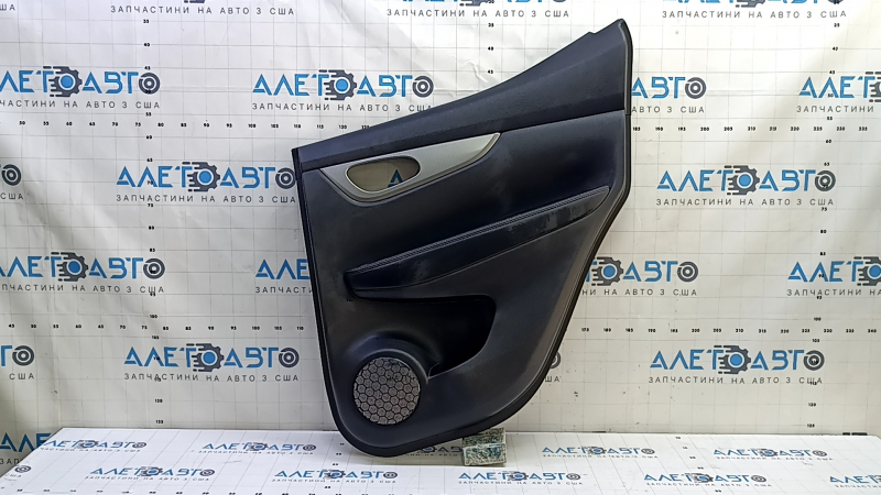 Nissan Rogue Sport 20-22 black rear right door panel with black leather insert, black leather armrest, gray molding
