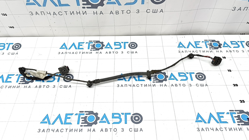 Wiring harness for the BMW X5 F15 16-18 plug-in charging port lock
