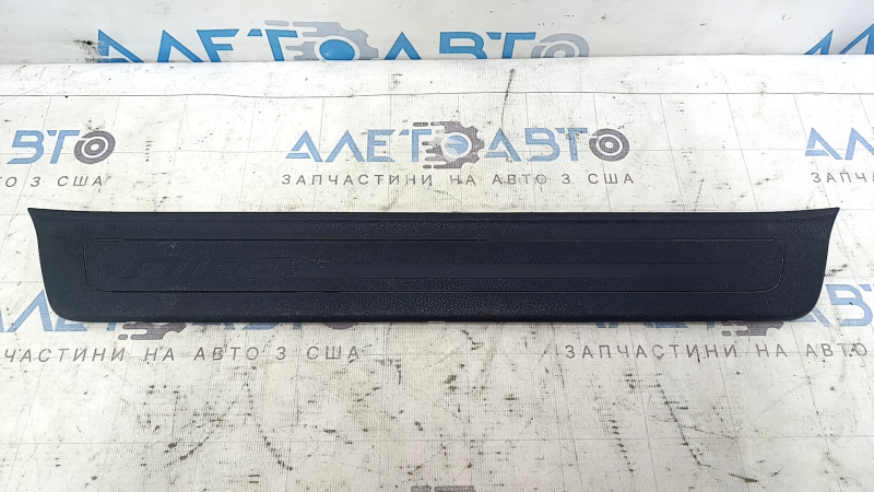 Front right outer door sill trim for Kia Niro 17-22, black, scratches