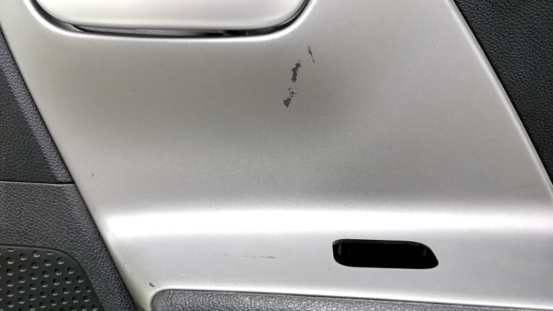 Door trim panel rear right Kia Niro 17-22 HEV, PHEV black, gray insert, rubber armrest, not heated, with handle, scratches