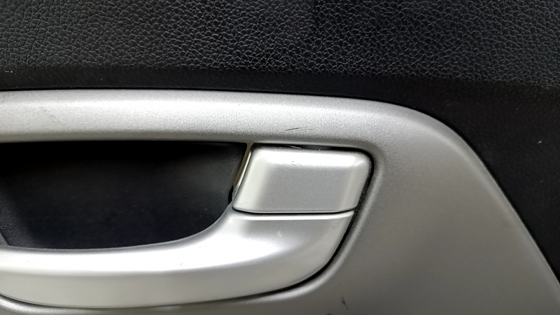 Door trim panel rear right Kia Niro 17-22 HEV, PHEV black, gray insert, rubber armrest, not heated, with handle, scratches