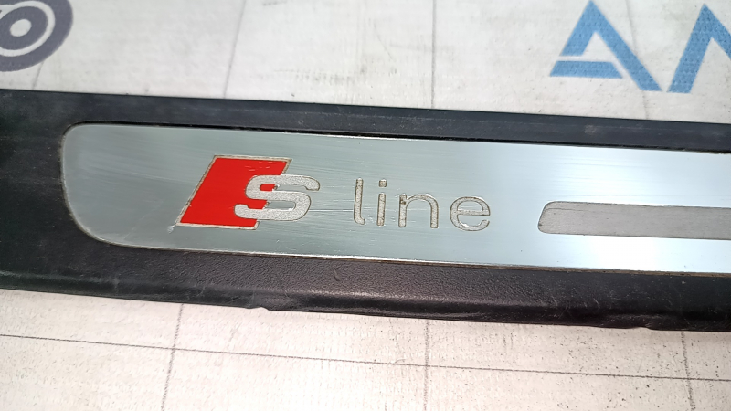 Audi A6 C7 12-18 S-line outer door sill trim, front left, scratches