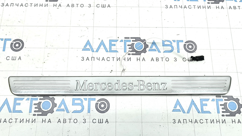 Outer door sill trim, front right, Mercedes W167 GLE 350 450 20-24, chrome with backlight, scratches, contact with water, working