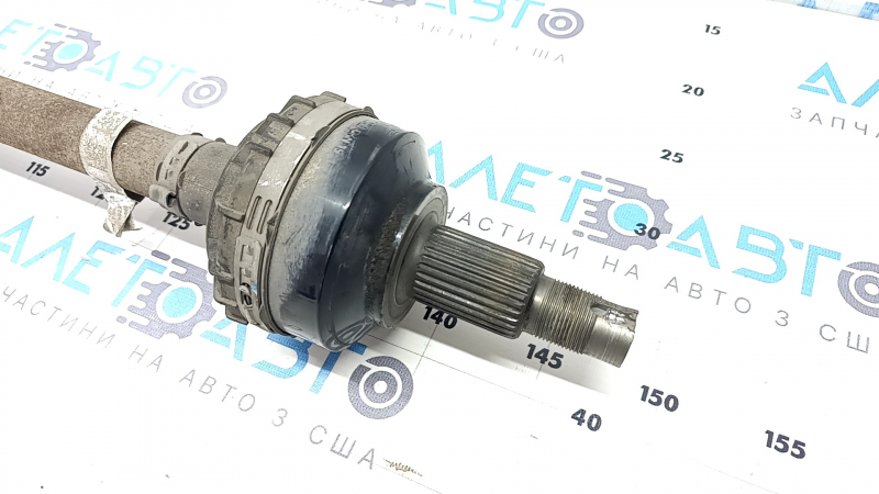 Alfa Romeo Stelvio 18-25 RWD rear right half shaft, outer CV joint end is dented