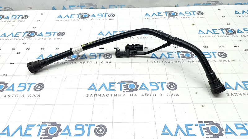 Alfa Romeo Stelvio 18-25 2.0T Fuel Vapor Pressure Sensor with Tube