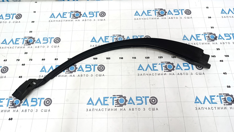 Honda CRV 23-25 rear right front fender arch trim on the body, structure, scratch, broken fastening