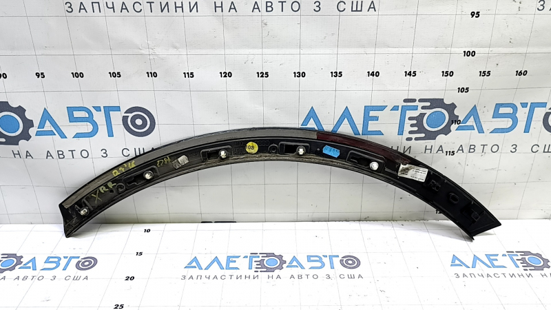 Rear right fender arch trim for Audi Q7 16-19 on body under R18-R20, scratches
