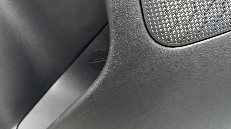 Door trim panel rear left Nissan Rogue 21-22 black without curtain S US built, with gray insert cloth, armrest leather, brown top, with handle, scratches