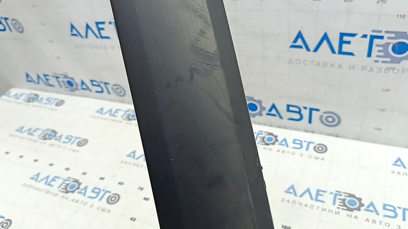Left front pillar molding for Nissan Rogue 21-24, scratches, torn seal