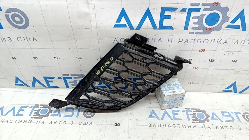 Lower grille of the front bumper, central right, BMW 3 G20 19-22 M Sport, abrasion