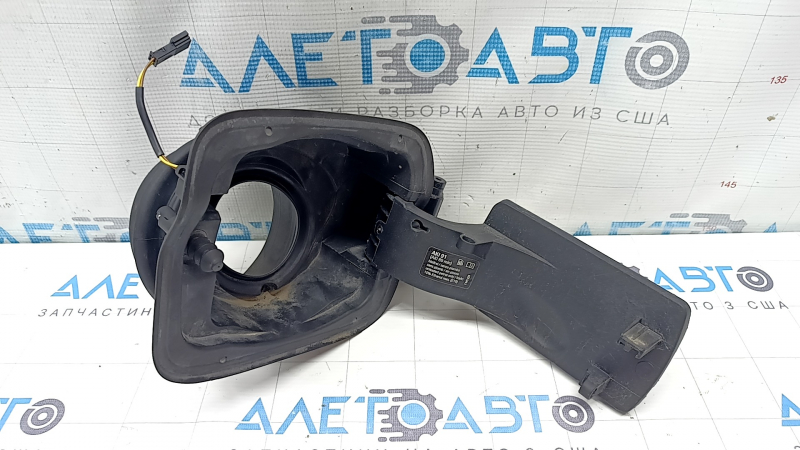 BMW X5 F15 16-18 Plug-in Fuel Filler Door Housing