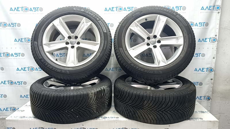 Set of wheels R20 x 9.0J ET20 Audi Q8 19-21 42H5 style with tires 275/50, with center cap, light curb