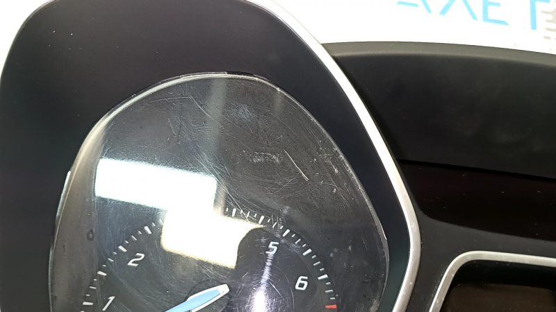 Ford Focus mk3 1911-18 USA instrument cluster, pre-rest 92k, scratches