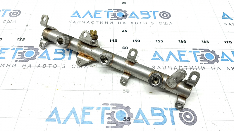 Right fuel rail for Audi Q8 19-25 3.0T MHEV
