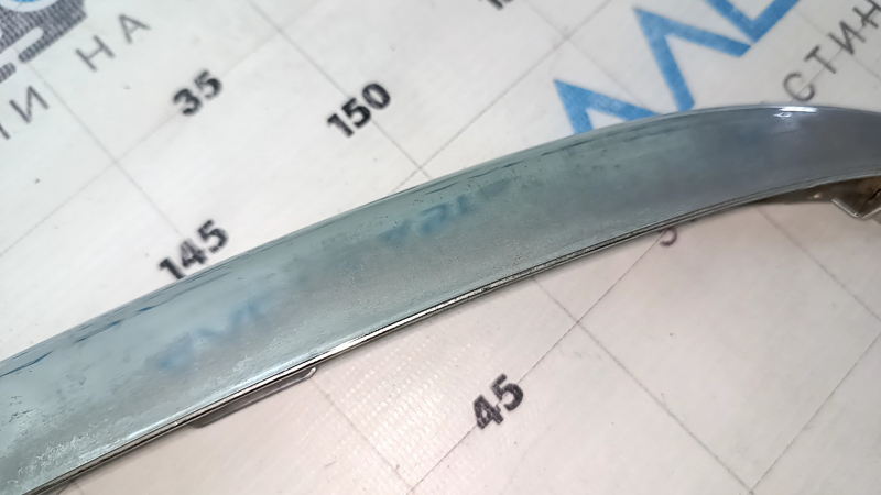 Honda Accord 17 hybrid rear bumper molding, restyling, chrome, scratches, crack in mount, scratches, peeling chrome, dented