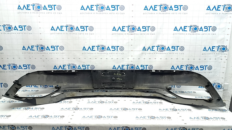 Rear bumper bare Lincoln MKZ 17-20 lower part, structure, scratches, broken fasteners, dented, crack in fastener