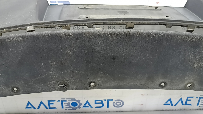 Rear bumper bare Lincoln MKZ 17-20 lower part, structure, scratches, broken fasteners, dented, crack in fastener