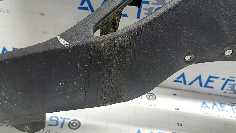 Rear bumper bare Lincoln MKZ 17-20 lower part, structure, scratches, broken fasteners, dented, crack in fastener