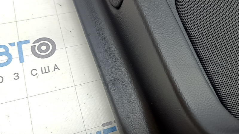 Door trim card front right Lincoln MKZ 17-20 black with black insert leather, armrest black leather, insert light wood gloss, with backlight, with handle, scratches, tears, dented, under black