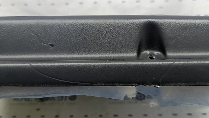 Door trim card front right Lincoln MKZ 17-20 black with black insert leather, armrest black leather, insert light wood gloss, with backlight, with handle, scratches, tears, dented, under black