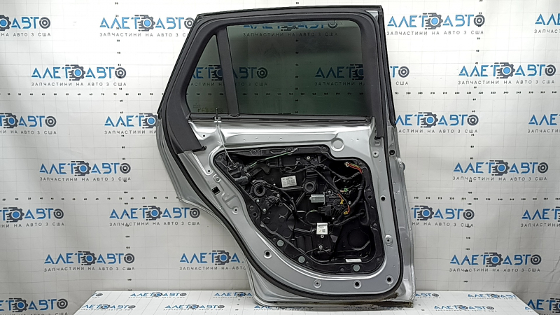 Complete rear left door for Mercedes GLC 16-22 SUV, keyless, tinted, silver 775