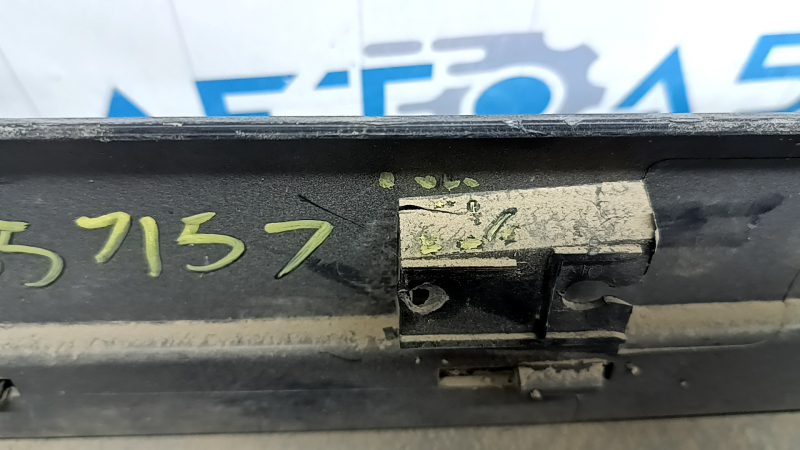 Right side sill for Ford Escape MK3 2017-2019, rest structure, scratches, broken fasteners, broken fasteners, pinched, crack in fastener, non-factory hole