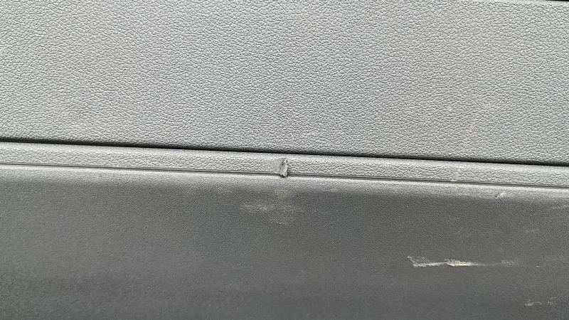 Audi Q5 8R 13-17 lower trunk lid trim, complete, gray, scratches