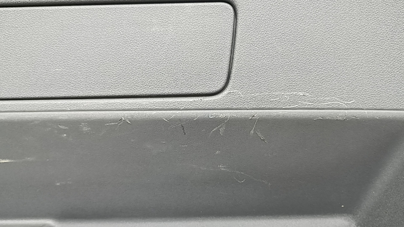 Audi Q5 8R 13-17 lower trunk lid trim, complete, gray, scratches