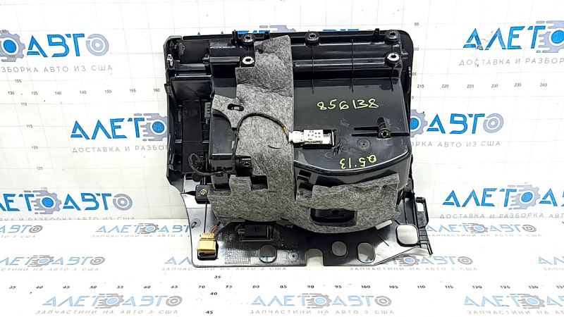Glove box, glove compartment Audi Q5 8R 09-17 complete, dark gray, scratches, broken mount