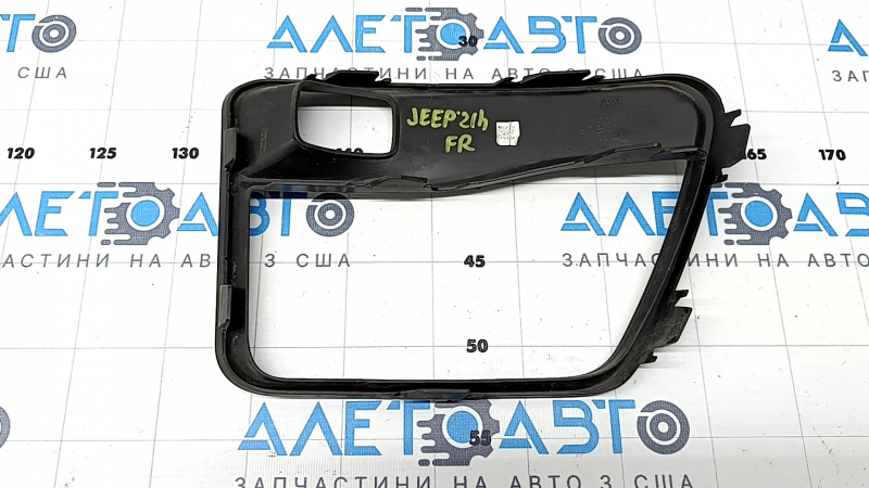 Right front bumper grille frame for Jeep Grand Cherokee WL 21-25 under fog lights