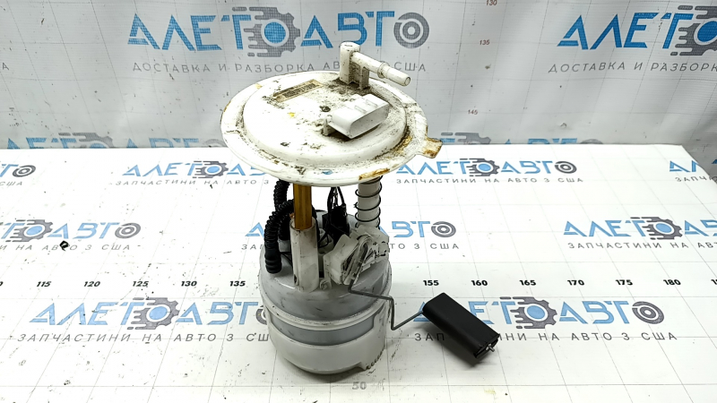 Fuel pump petrol pump Nissan Rogue 21-21 2.5 AWD